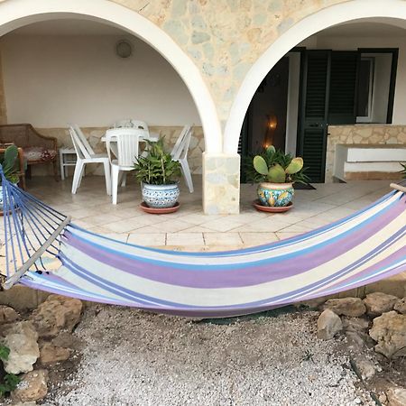Villa Ceni - Appartamenti Con Camere, Cucina, Wc E Terrazza Sul Mare In Villa Con Piscina, Giardino E Parcheggio Маринелла-ді-Селінунте Екстер'єр фото