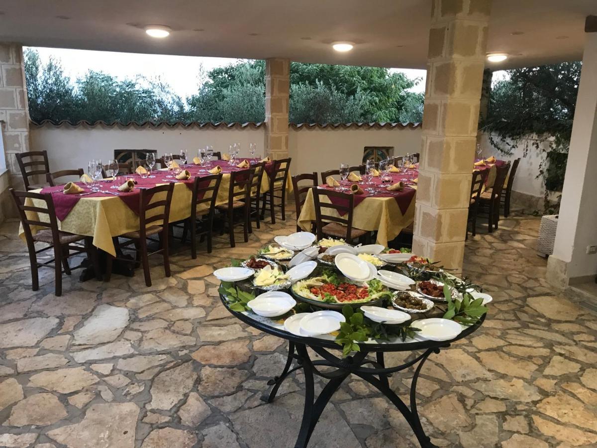 Villa Ceni - Appartamenti Con Camere, Cucina, Wc E Terrazza Sul Mare In Villa Con Piscina, Giardino E Parcheggio Маринелла-ді-Селінунте Екстер'єр фото