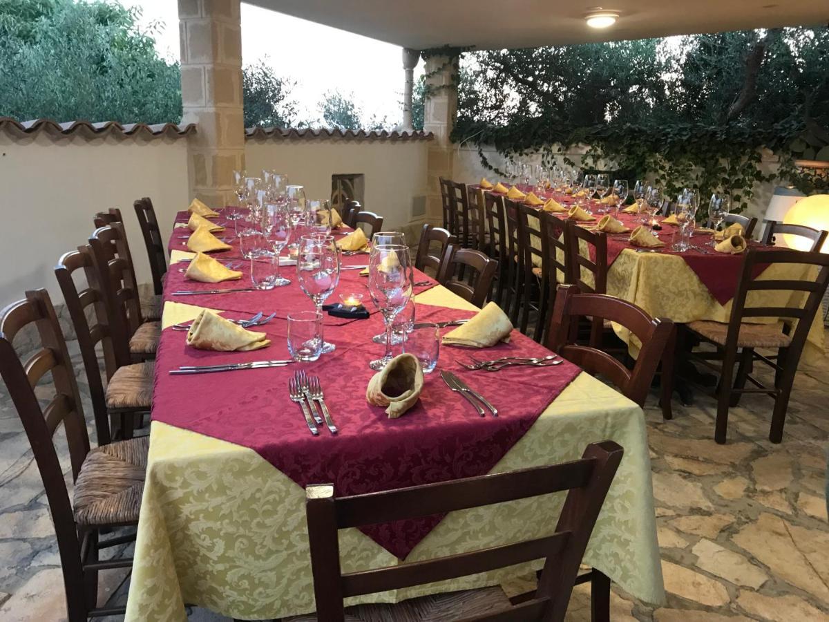 Villa Ceni - Appartamenti Con Camere, Cucina, Wc E Terrazza Sul Mare In Villa Con Piscina, Giardino E Parcheggio Маринелла-ді-Селінунте Екстер'єр фото