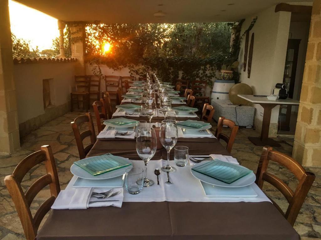 Villa Ceni - Appartamenti Con Camere, Cucina, Wc E Terrazza Sul Mare In Villa Con Piscina, Giardino E Parcheggio Маринелла-ді-Селінунте Екстер'єр фото
