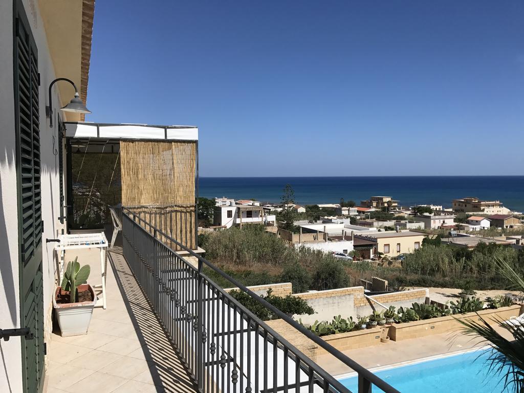 Villa Ceni - Appartamenti Con Camere, Cucina, Wc E Terrazza Sul Mare In Villa Con Piscina, Giardino E Parcheggio Маринелла-ді-Селінунте Екстер'єр фото