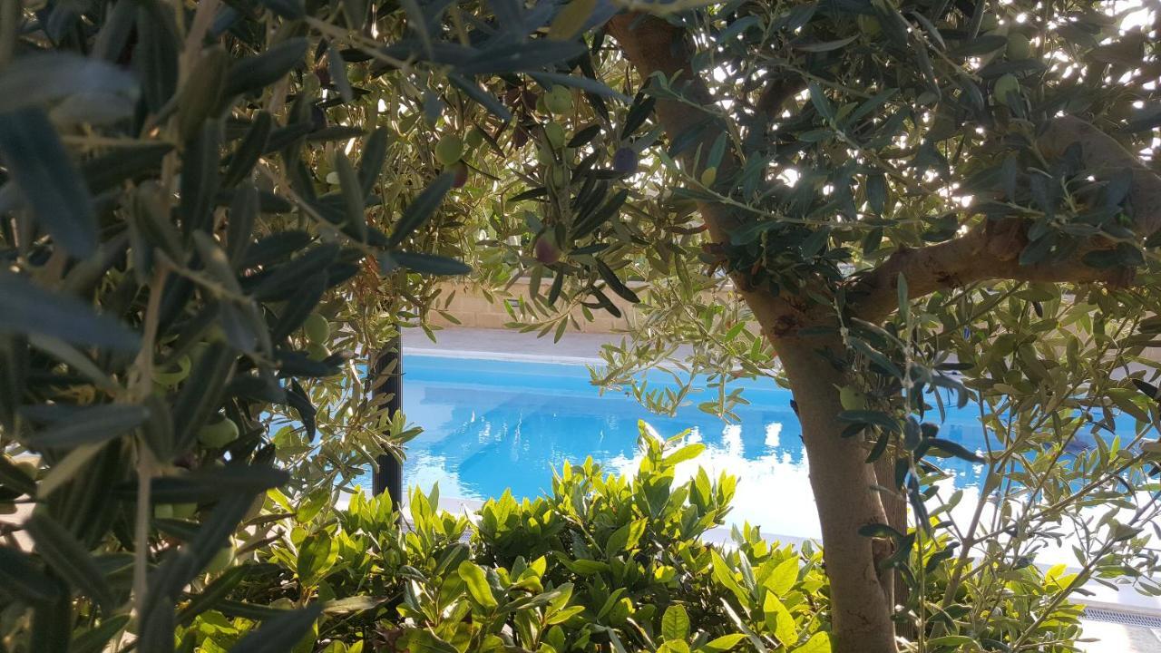 Villa Ceni - Appartamenti Con Camere, Cucina, Wc E Terrazza Sul Mare In Villa Con Piscina, Giardino E Parcheggio Маринелла-ді-Селінунте Екстер'єр фото