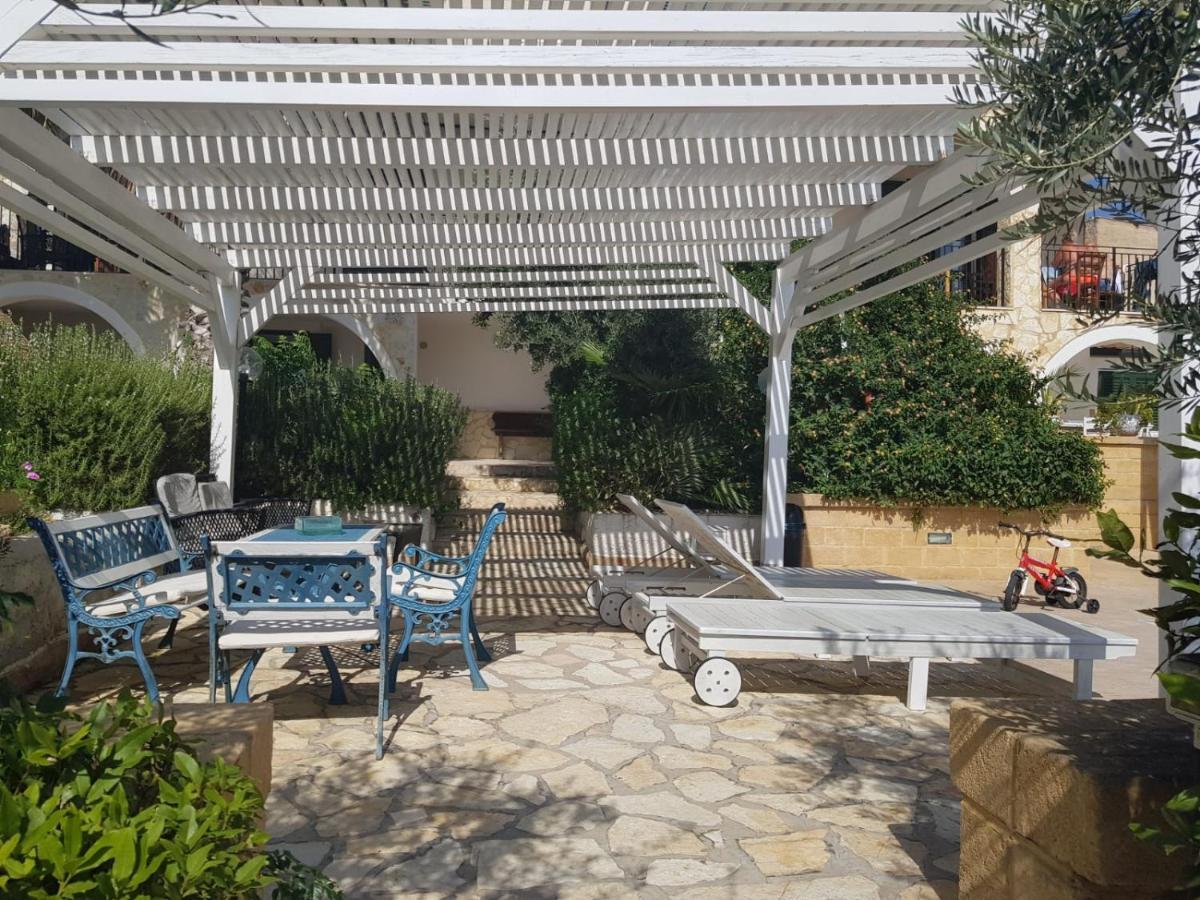 Villa Ceni - Appartamenti Con Camere, Cucina, Wc E Terrazza Sul Mare In Villa Con Piscina, Giardino E Parcheggio Маринелла-ді-Селінунте Екстер'єр фото
